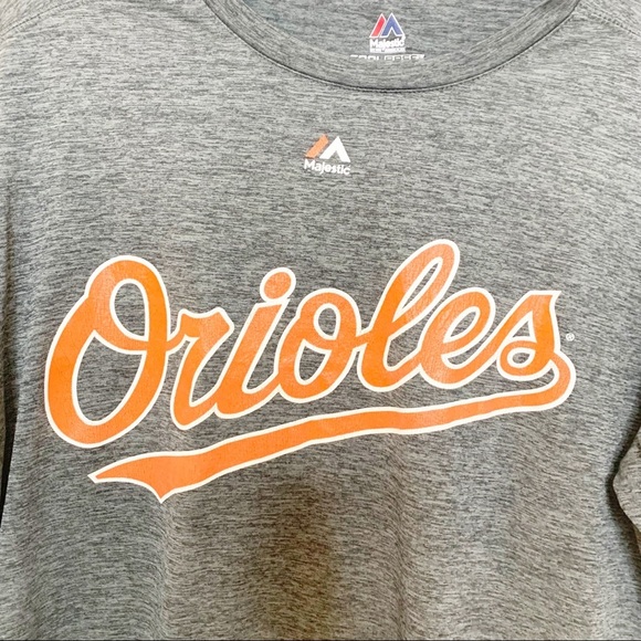 Majestic Grey Orioles MLB Graphic Tee Medium - Picture 4 of 5